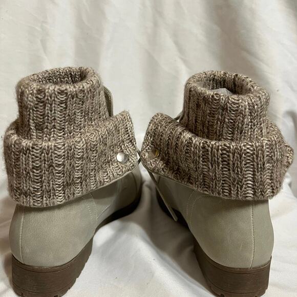 Jessica Cline Boots Gray Size Women’s 9 Excellent LIKE NEW Ankle Lace Up - Picture 5 of 7